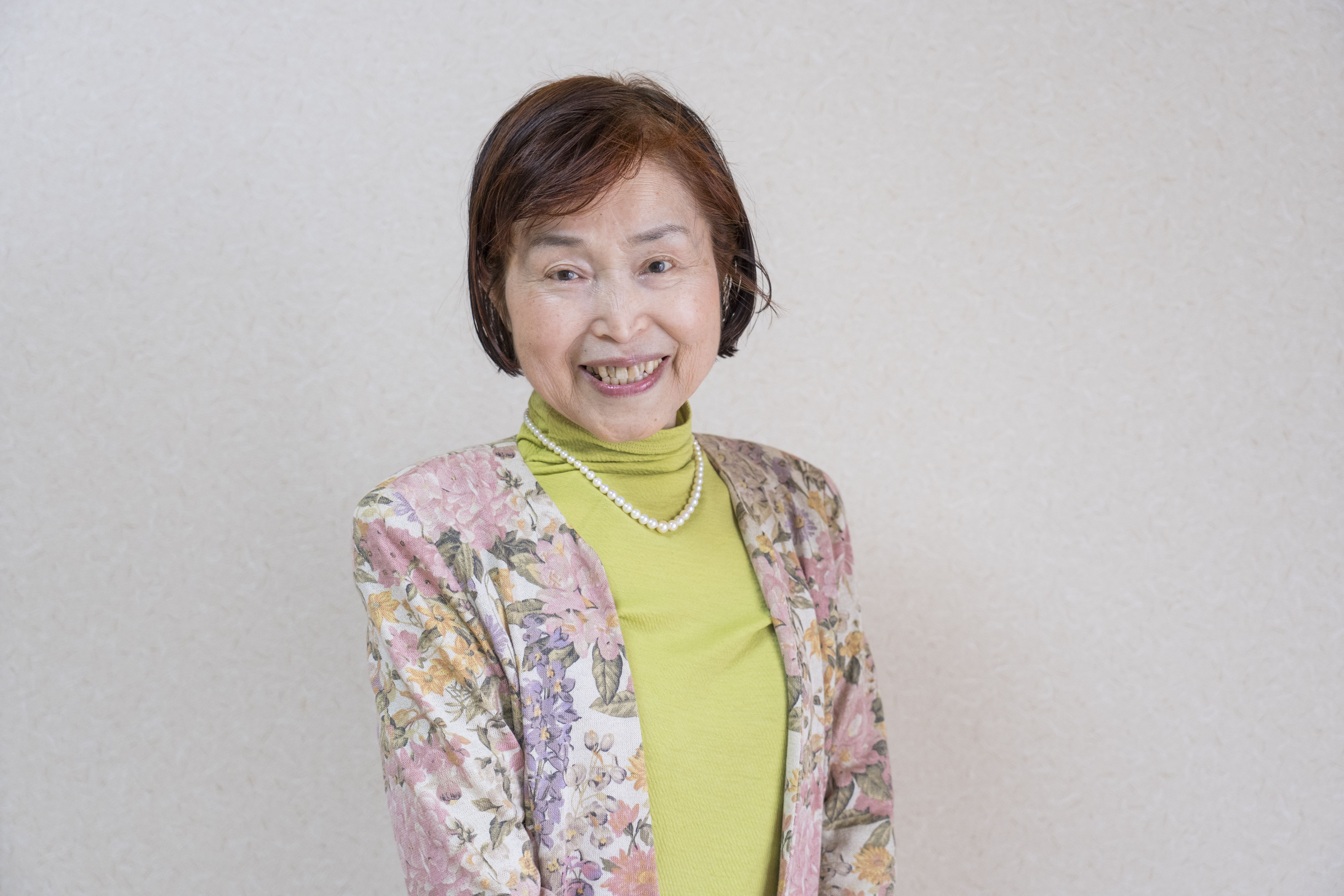 村上眞知子